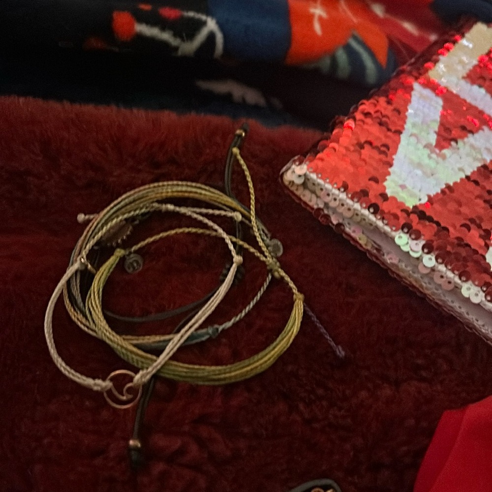 PURA VIDA bracelets